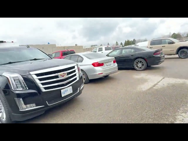 2022 Kia Carnival SX LEATHER | PANO SUNROOF | CAPTAINS CHAIRS in Cars & Trucks in London
