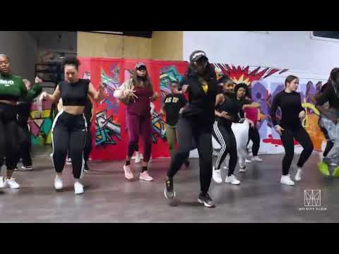 This is “Ozadeh” Teaser🔥Shoutout to Infinity flow🙏🏿 Samza🇸🇱 ft Magnito🇳🇬Out on Wednesday 🙌🏿