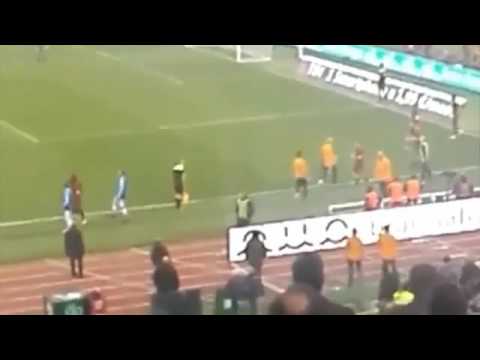 Derby, particolare del contatto Cataldi-Ruediger che scatena rissa