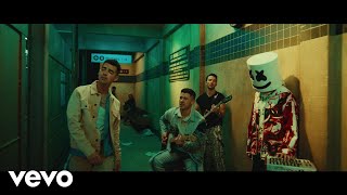 Musik-Video-Miniaturansicht zu Leave Before You Love Me Songtext von Marshmello & Jonas Brothers