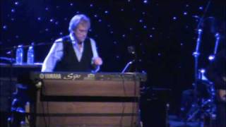 Bill Champlin - Please Hold On - Triple Door - Seattle, WA 11-22-09