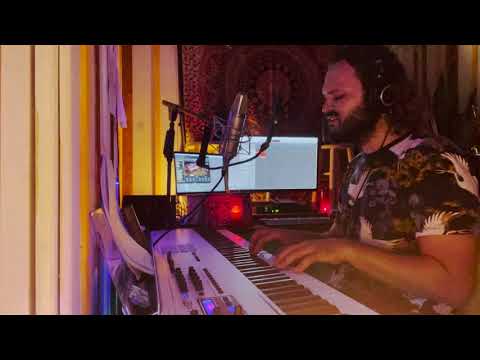 Elvis - CAN'T HELP FALLING IN LOVE