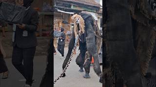 Download lagu SEREM !! KARNAVAL MAHLUK ANEH #shorts #karnaval #serem #17agustus mp3