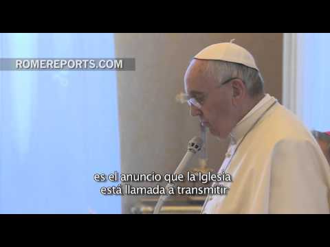 El Papa invita a replantear la catequesis