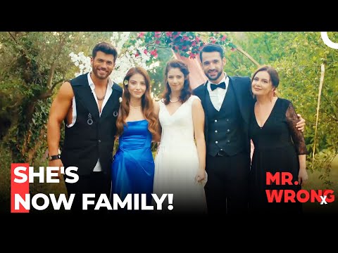Ezgi Is In The Family Photo - Mr. Wrong