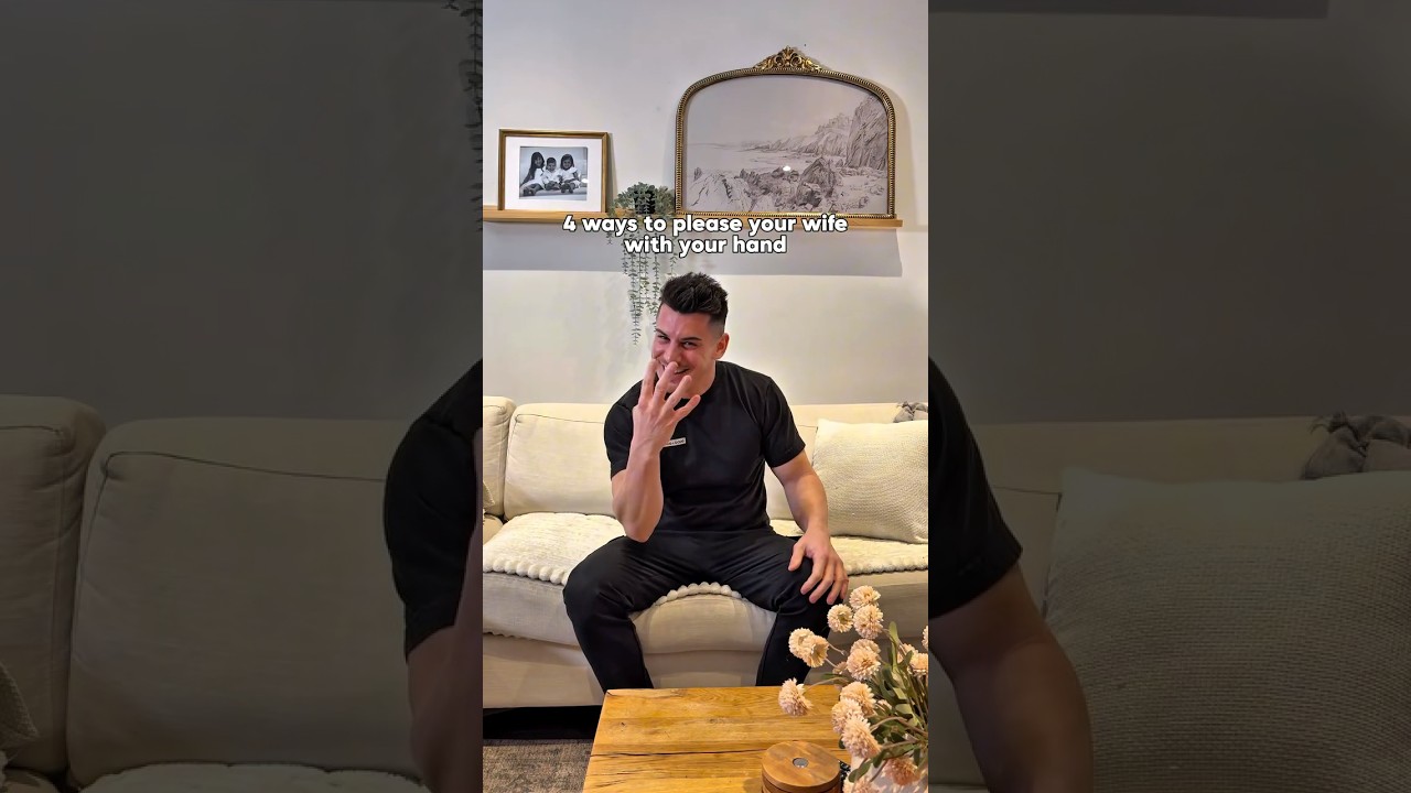 Take note fellas 😇 #letthegoodtimesroll #funny #couplescomedy #marriedlife