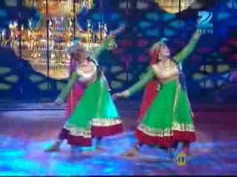 Dance India Dance Season 4 December 28, 2013 - Biki Das & Ashutosh