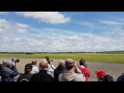 B17 Takeoff P51 Flybys