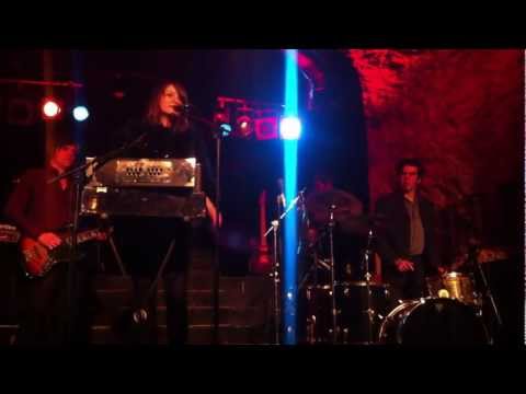 ANDREA SCHROEDER - Loving You [neuer Song] (2013.04.04 München)