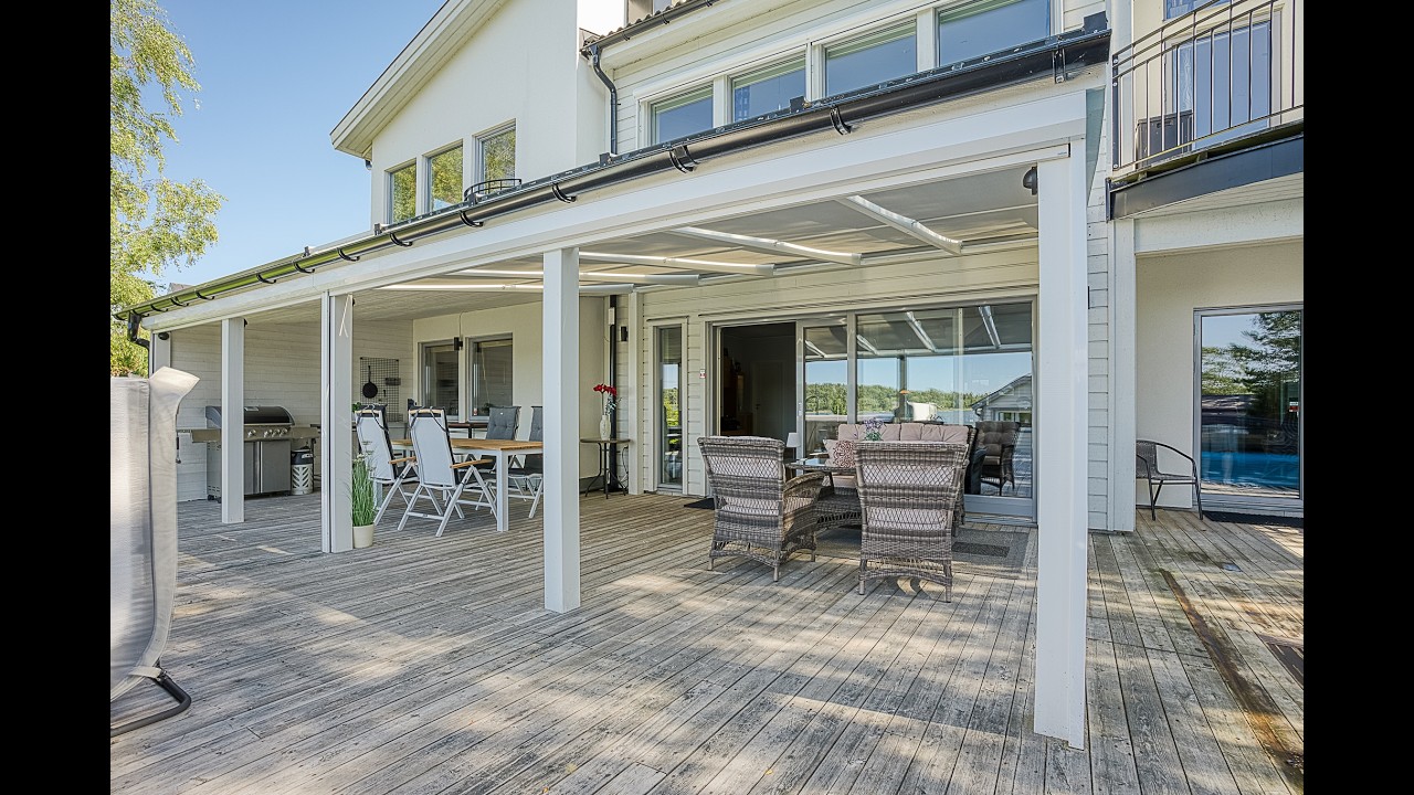 7 rum Villa på Uthamravägen 74 Uthamra Strand Vallentuna kommun - video