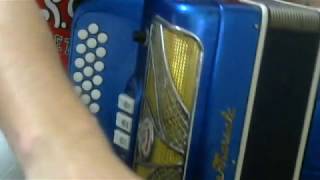 Los Cadetes De Linares-Que Se Los Cuente A La Luna-La Bemol-Acordeon FA