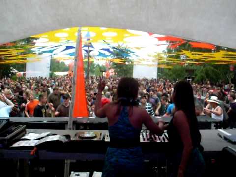 Djane Aliye @  Fusion  2009 Trancefloor Disco brain damage