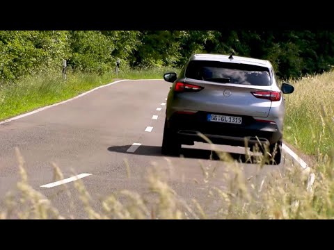 Prueba-reto: Nos ponemos al volante de toda la gama X de Opel ¡En el mismo día!