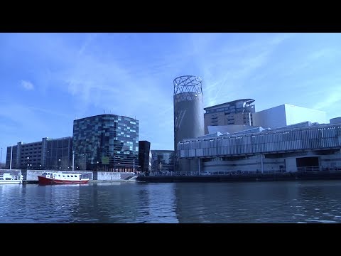 Hashtags, Selfies and Beating Cancer (2014)