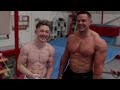 GYMNASTICS MEETS BODYBUILDING