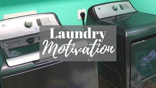 LAUNDRY DAY FRIDAY // Cleaning Motivation // Cleaning Mom