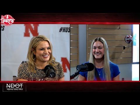 Andi Jackson Talks First Phone Call with John Cook, Husker VB Freshmen Class, Alaska, Hockey & More!