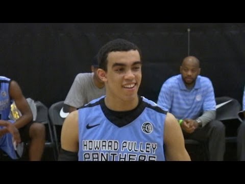 Tyus Jones Top 5 Player in 2014 Minnesota EYBL Highlights - Howard Pulley - Apple Valley