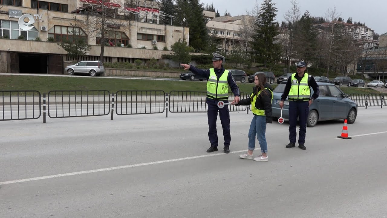 В Смолян ученици проведоха възстановка по реален съдебен казус