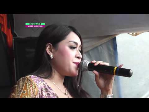 AMELIA DERMOLO - tiada guna lina agustina