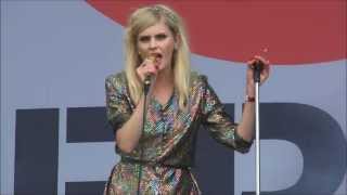 The Asteroids Galaxy Tour - When It Comes to Us [HD] live 24 6 2012 Parkpop Den Haag Netherlands