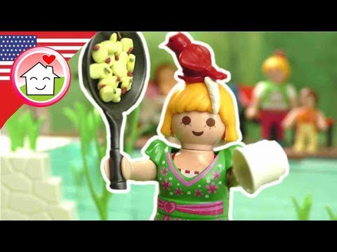 Playmobil english The Bad Luck Day - The Hauser Family