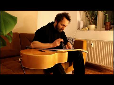 Pan Chimzee - Red Oak Tree