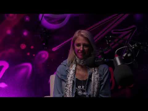 AMPLIFY LAS VEGAS: Local DJs, Performers & Artists You NEED to Know!  Interview w/ DJ Miss Monday