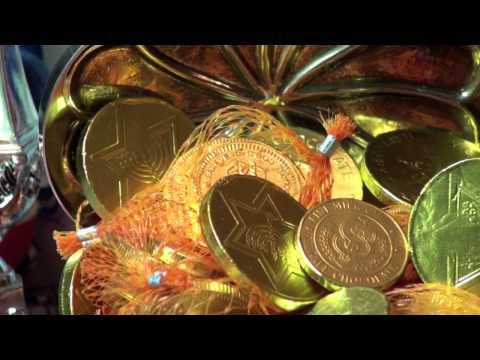 Chanukah Song "Chanuki Gelt" by Samson Kemelmakher