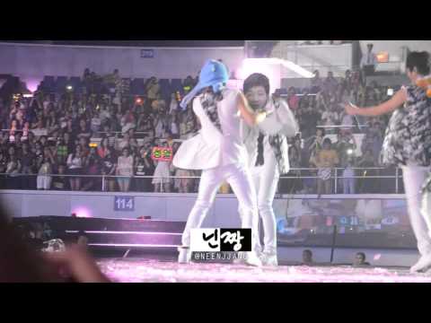 [130603] OGS Manila Woohyun Punching Woollim Sajang's Mask (Sungyeol) + Amused Kim Myungsoo