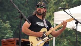 Hambone Wilson w/ Wes Mackey &quot;I&#39;m Gonna Move to the Outskirts of Town&quot;