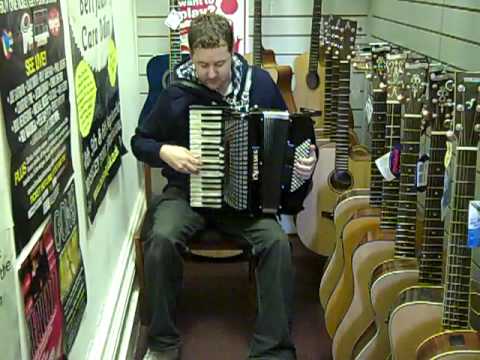 Mark plays the Excelsior 72 Bass With Dry and Swing Tuning @ Hobgoblin Music Birmingham