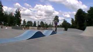 preview picture of video 'wednesfield skatepark line'