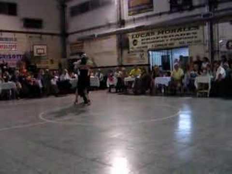  Cynthia Fattori  and  Tete Pedro Rusconi  are  dancing  to  the  vals  "  Muchacha  "