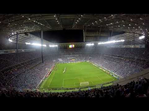 "Chuva de papel - entrada das equipes Arena do Grêmio" Barra: Geral do Grêmio • Club: Grêmio