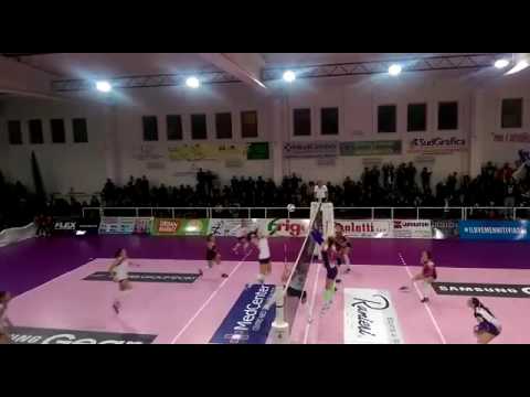 Volley Soverato - Golem Palmi 3-1, ultimo punto Bertone