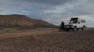 preview picture of video 'To Southern Morocco & the edge of the Sahara. Yamaha XT offroad and overland.'
