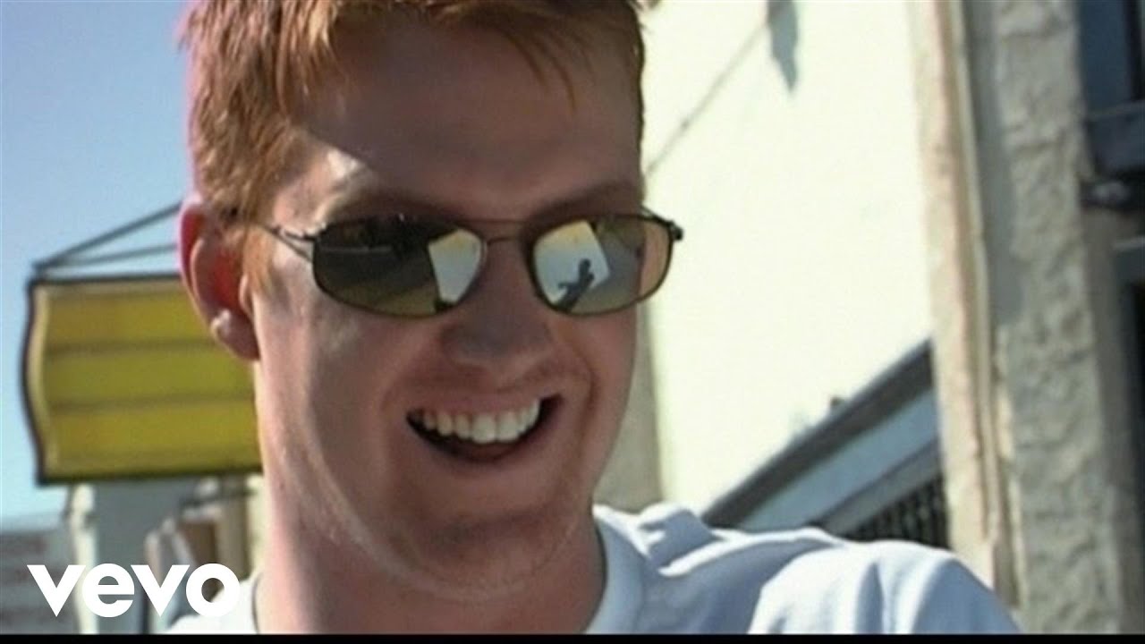 Queens Of The Stone Age - Monsters In The Parasol - YouTube
