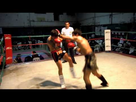 BRAIAN "EL PELU" OKONSKI VS JONATHAN LINDENBOIM 4 round y fallo de la pelea