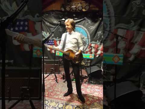 Paul McCartney takes the stage at Pappy & Harriet's October 13, 2016