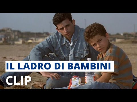Il ladro di bambini  | Clip | HD | The Film Club