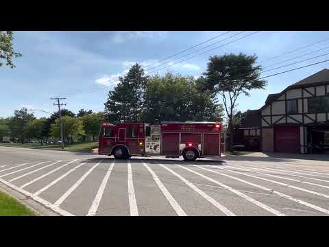 Lake Zurich (IL) Fire Squad 321 Responding