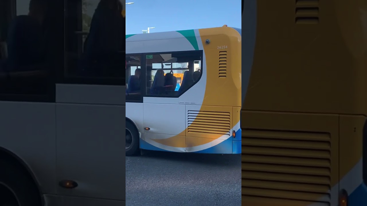 Stagecoach Buses 34438 KV53 EZP, 34730 SP05 FPG, 26254 YW19 VPA and regent coaches YX09 FNE