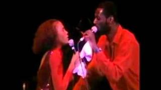 Whitney Houston - Nobody Loves Me Like You Do - 1985 Live