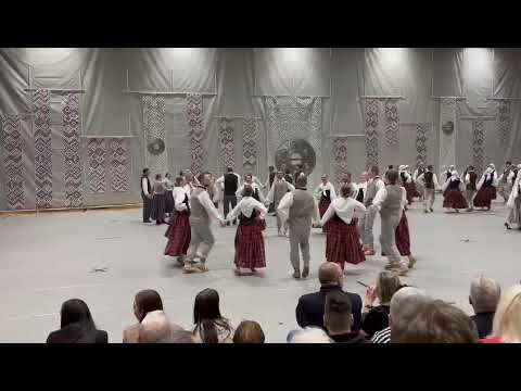 VPDK Pūrs "Bēru riekstus kabatā"