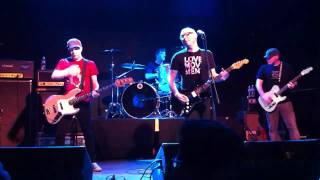 Smoking popes - "Paul" at Mojoes Joliet IL September 9 2011