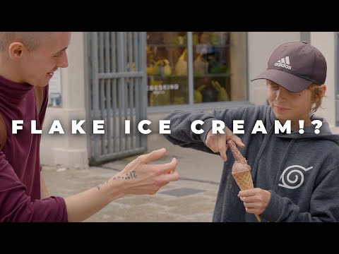 Germans try British snacks for the first time! 🏴󠁧󠁢󠁥󠁮󠁧󠁿🇩🇪