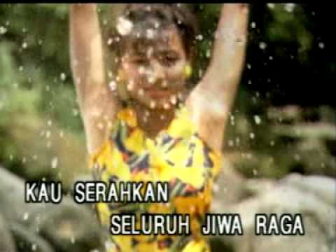 yulia yasmin  "Jangan Sakiti Hatinya"