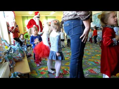 Idzie sobie krasnoludek - przedszkole Styków 2015