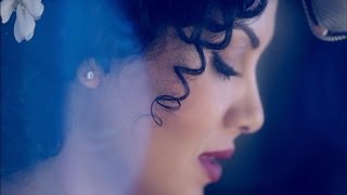 &quot;Close Your Eyes&quot; - Roxanna